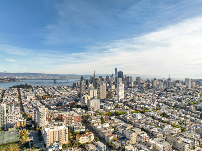 2054 Hyde St in San Francisco, CA - Building Photo - Building Photo