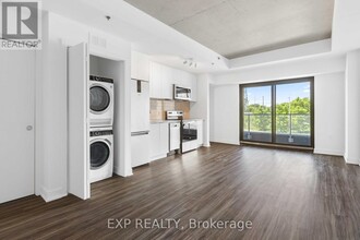 1366-1366 Carling Ave in Ottawa, ON - Building Photo - Building Photo