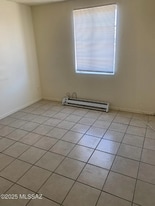 5754 E 28th St, Unit Unit c in Tucson, AZ - Building Photo