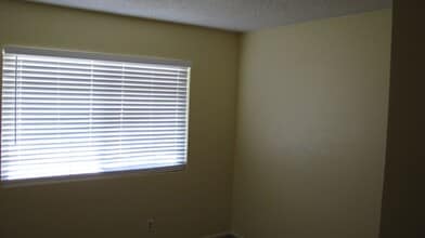 3612 Felton St in Bakersfield, CA - Building Photo - Building Photo