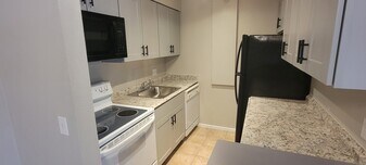 5770 E Warren Ave, Unit #C-114 in Denver, CO - Building Photo