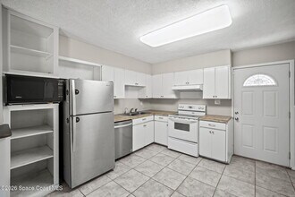 1137 Delmar Terrace in Palm Bay, FL - Building Photo - Building Photo
