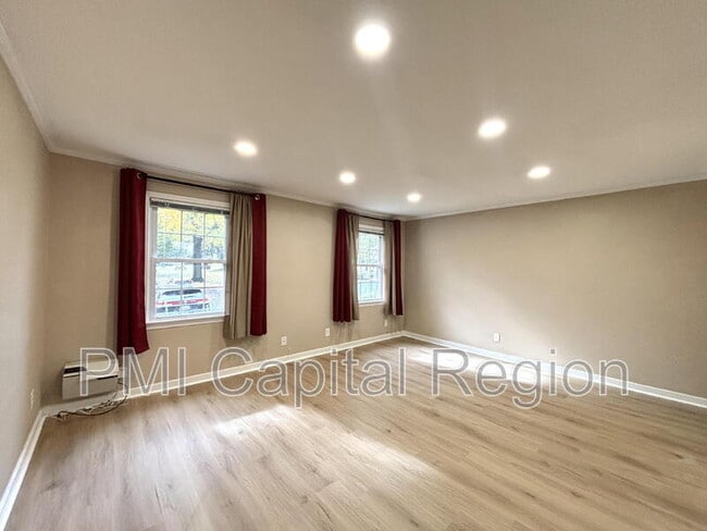 2200 Washington Ave in Silver Spring, MD - Building Photo - Building Photo