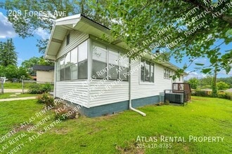 208 Forest Ave in Adamsville, AL - Building Photo - Building Photo
