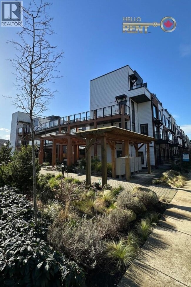 555 E 2nd St in North Vancouver, BC - Building Photo - Building Photo