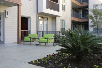 Axis Marketplace in Kyle, TX - Building Photo - Building Photo