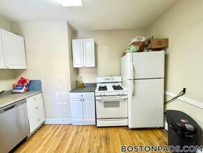 192 Kelton St in Boston, MA - Building Photo - Building Photo