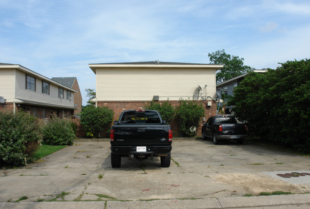 4409 Sonfield St in Metairie, LA - Building Photo