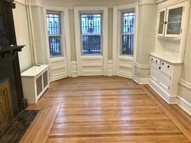 1061 Clay Ave, Unit 1A in Bronx, NY - Building Photo