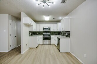 219 Grover Ave in Lubbock, TX - Building Photo - Building Photo
