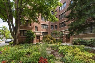 34 Ash St in Cambridge, MA - Building Photo