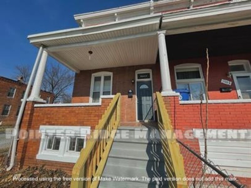 1700 E 28th St Photo