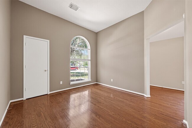 property at 10619 Goodrum Rd