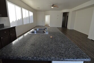 3534 Tundra Swan St in Las Vegas, NV - Building Photo - Building Photo