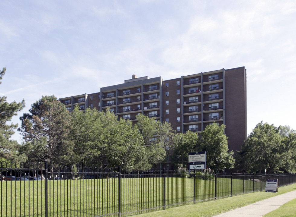 Bridgewood Place in Mississauga, ON - Building Photo