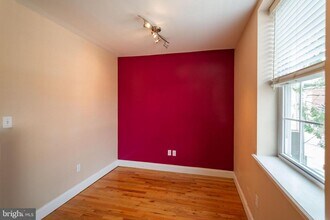 1538 Christian St in Philadelphia, PA - Building Photo - Building Photo