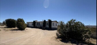 1828 E Radar Ave in Ridgecrest, CA - Building Photo