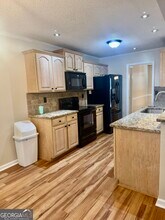 220 Autumn Trace Ct in Macon, GA - Building Photo - Building Photo