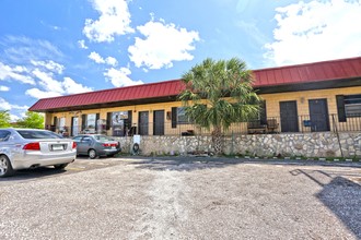 Garden Del Rey Apartments in Tampa, FL - Building Photo - Building Photo