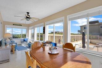1501 NE Ocean Blvd in Stuart, FL - Building Photo - Building Photo