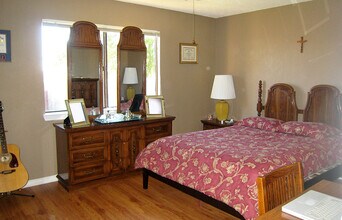 2406 High Hollow Dr in Garland, TX - Building Photo - Building Photo