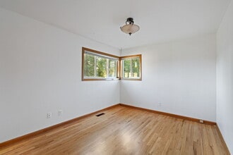 7811 NW 9th Ave in Vancouver, WA - Building Photo - Building Photo