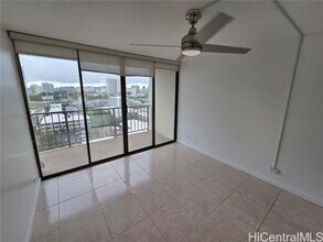 1201 Wilder Ave in Honolulu, HI - Foto de edificio - Building Photo