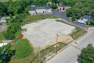 1562 Old Leonard Ave in Columbus, OH - Building Photo - Building Photo