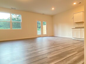 1107 Union Pacific Wy in Cartersville, GA - Building Photo - Building Photo