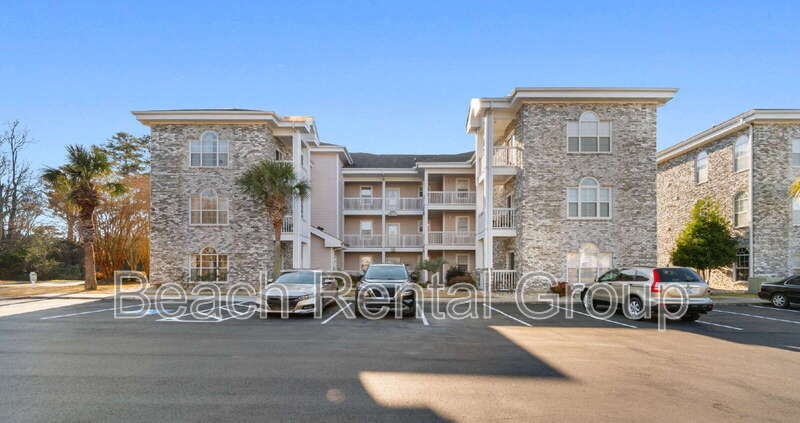 4729 Wild Iris Dr in Myrtle Beach, SC - Foto de edificio