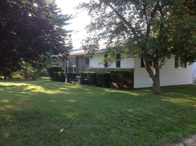 property at 213 Crystal Vly Dr