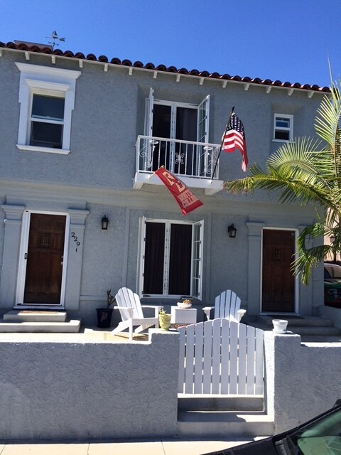 229 Nieto Ave in Long Beach, CA - Building Photo