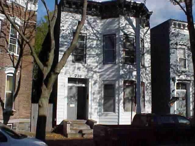 231 Green St in Schenectady, NY - Foto de edificio - Building Photo