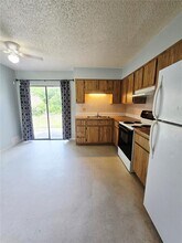 7615 W Fern Pl in Homosassa, FL - Building Photo - Building Photo