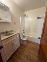 84 Bowers St in Nashua, NH - Building Photo - Building Photo