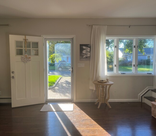 1 Audrey Ln in Centereach, NY - Foto de edificio - Building Photo