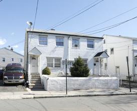 633-635 Myrtle St in Elizabeth, NJ - Building Photo - Building Photo