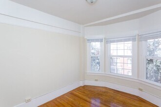 1025 Post in San Francisco, CA - Building Photo - Building Photo