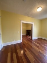 1411 Centre St S in Calgary, AB - Building Photo - Building Photo
