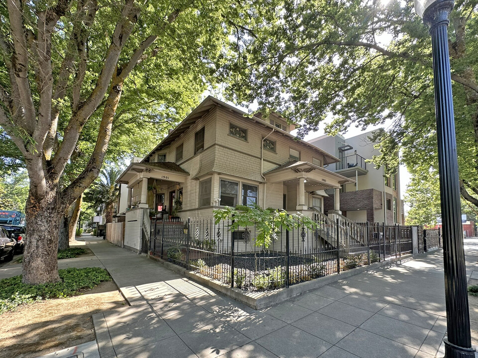 1901-1903 H St in Sacramento, CA - Building Photo