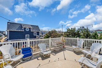 108 Ocean Ave in Point Pleasant Beach, NJ - Foto de edificio - Building Photo