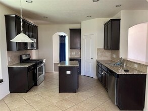 5631 Jay Thrush Dr in Richmond, TX - Building Photo - Building Photo