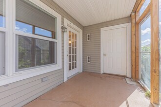 1324 Heatherwood Ln in Ann Arbor, MI - Building Photo - Building Photo