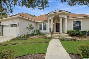 8906 Breanna Oaks in San Antonio, TX - Building Photo