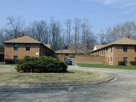 205 E Forrest Hill Ave in Peoria, IL - Building Photo