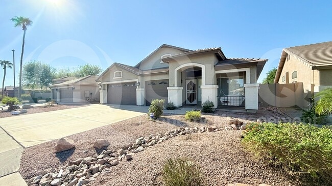 property at 3871 E Olive Ave