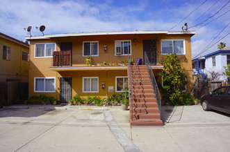 Linden Apartments in Long Beach, CA - Building Photo - Other