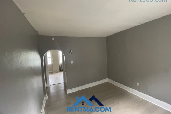 582 Sunbury St in Minersville, PA - Building Photo - Building Photo