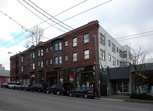 Chester in Seattle, WA - Building Photo - Building Photo