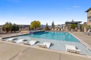 Vue 21 Apartments